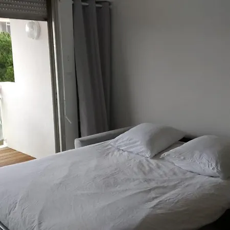 Appartement Joli Carnon, Wifi 7min Airport *